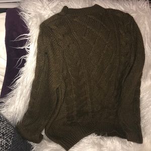 Hunter green sweater